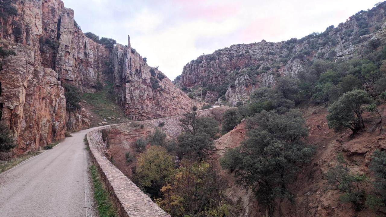 Willa Casa Rustica De Pueblo En Sierra De Alcaraz Salobre  Zewnętrze zdjęcie